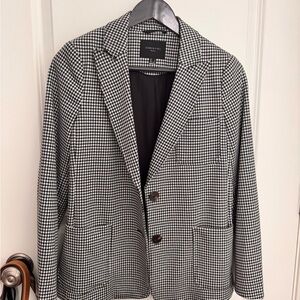 Black and White Houndstooth blazer